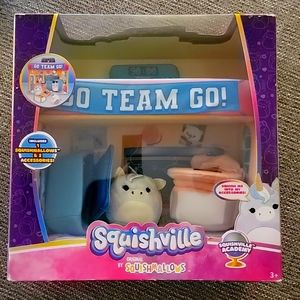 Squishville Academy Squishmallows Play Set